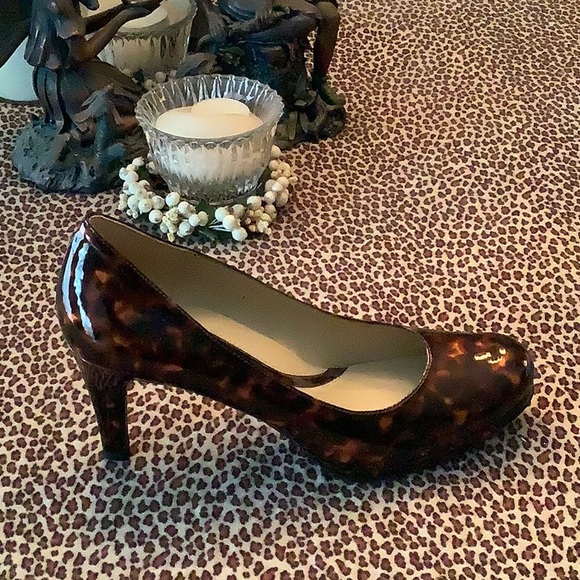 Shoes - Naturalizer 7.5 - Picture 2 of 3